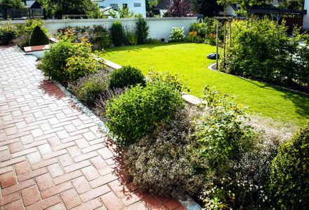 gepflegter garten vom profi k